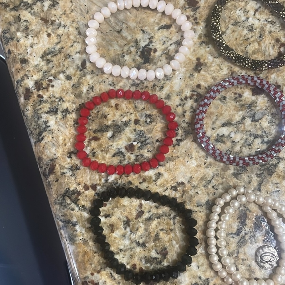 Multicolor bracelets - Picture 6 of 7